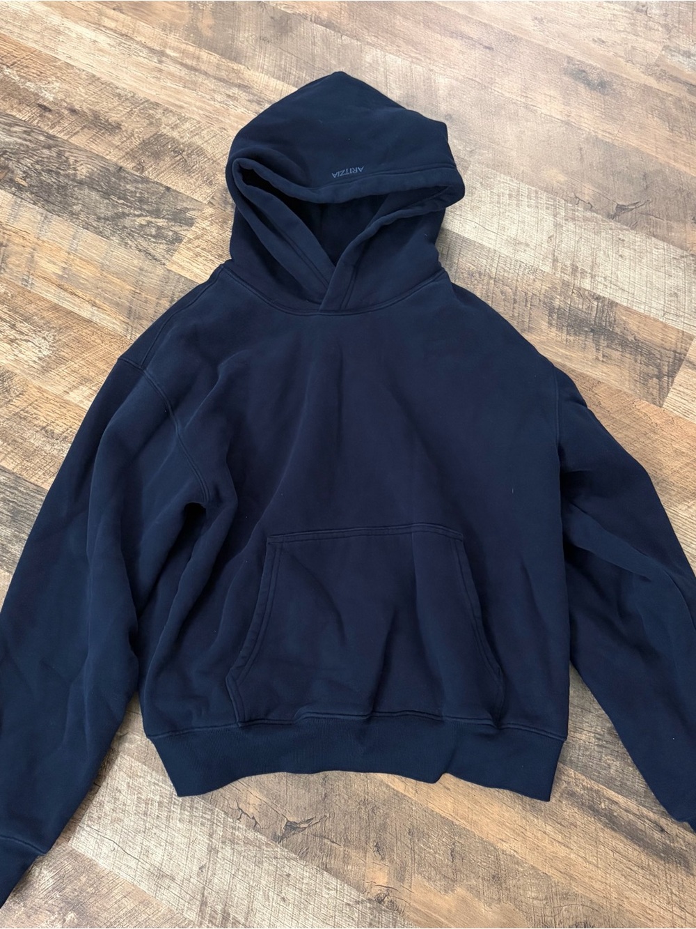Aritzia navy blue hoodie